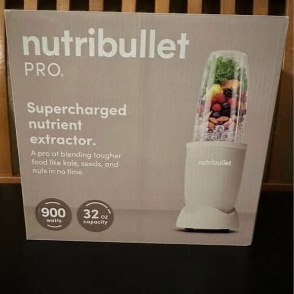 NEW Nutribullet PRO Supercharged Nutrient Extractor Blender (900W) - Picture 1 of 9